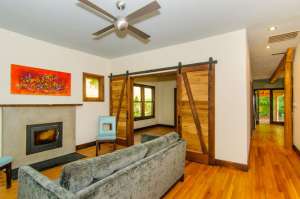 7 Lookout Dr Asheville NC-small-005-Living Room-666x443-72dpi